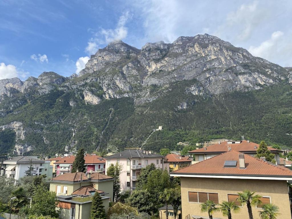 Casa Filippo Large 3 Room Apartment, Close To The Beach, Free Wifi Internet Riva del Garda Extérieur photo