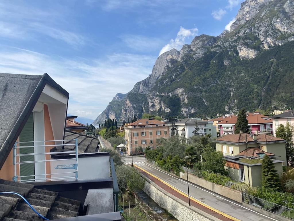 Casa Filippo Large 3 Room Apartment, Close To The Beach, Free Wifi Internet Riva del Garda Extérieur photo